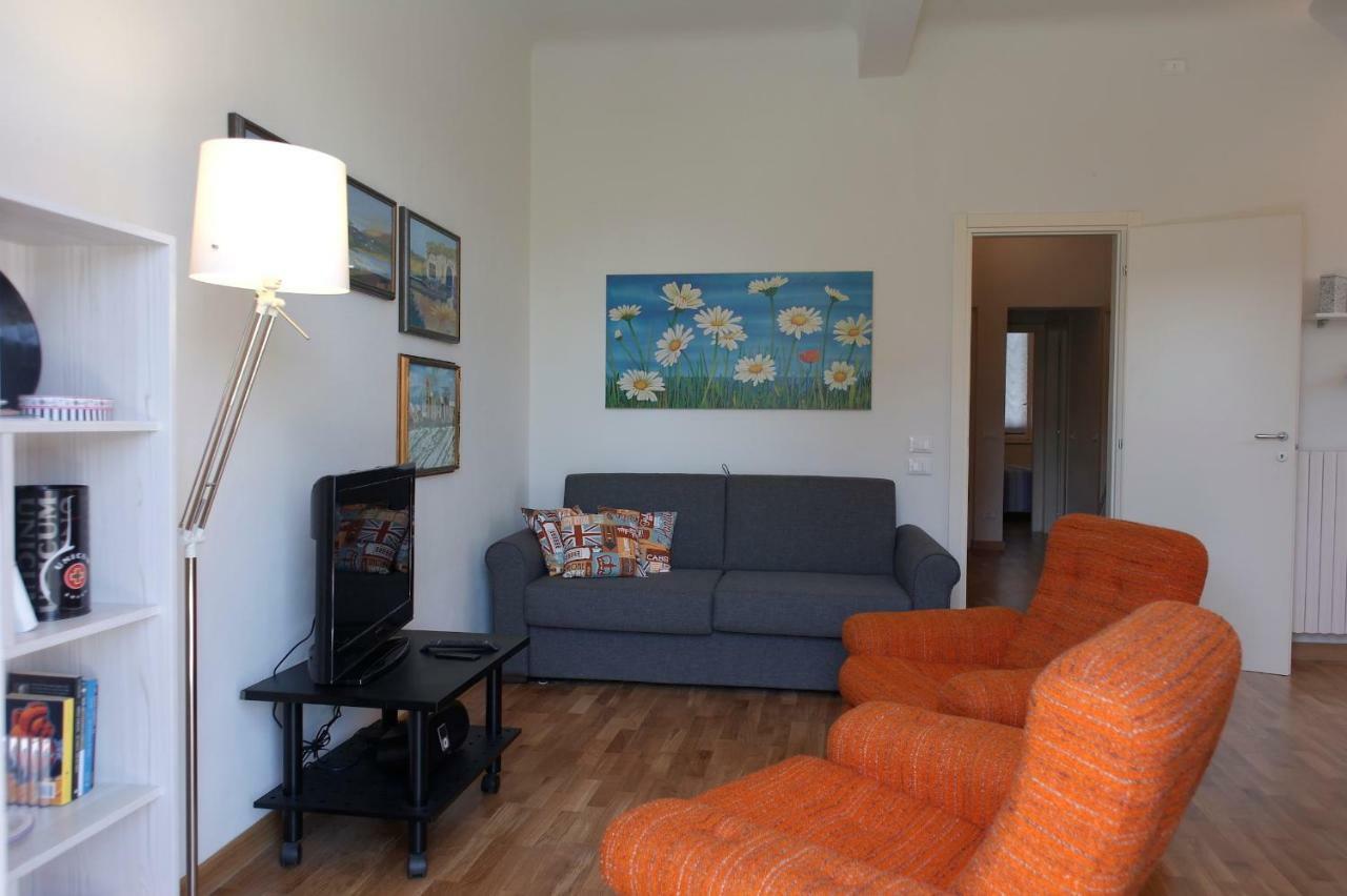 Yourhomeinlucca La Terrazza ภายนอก รูปภาพ